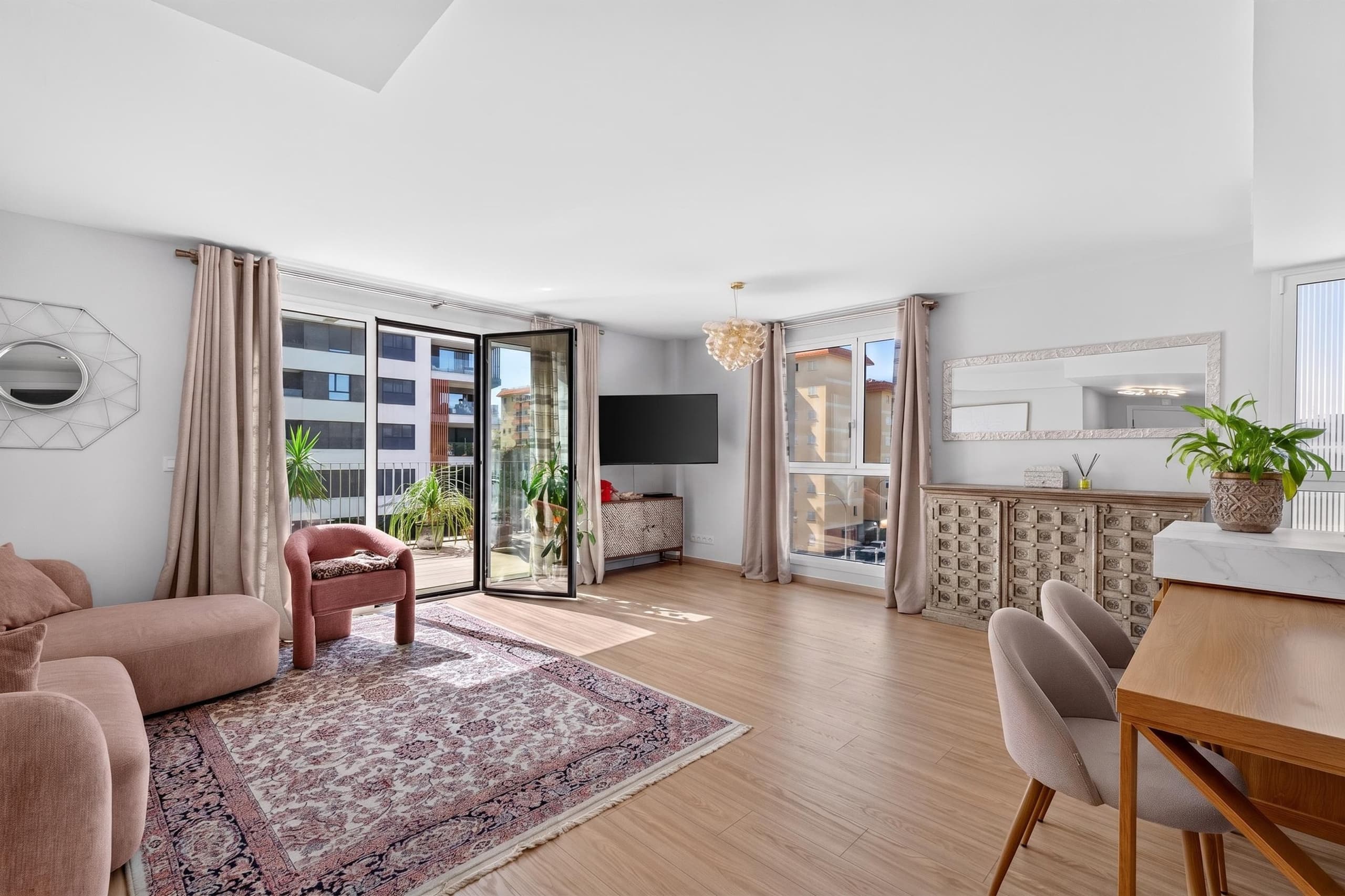 Modernes wohnen mit Resort-Charakter, 2