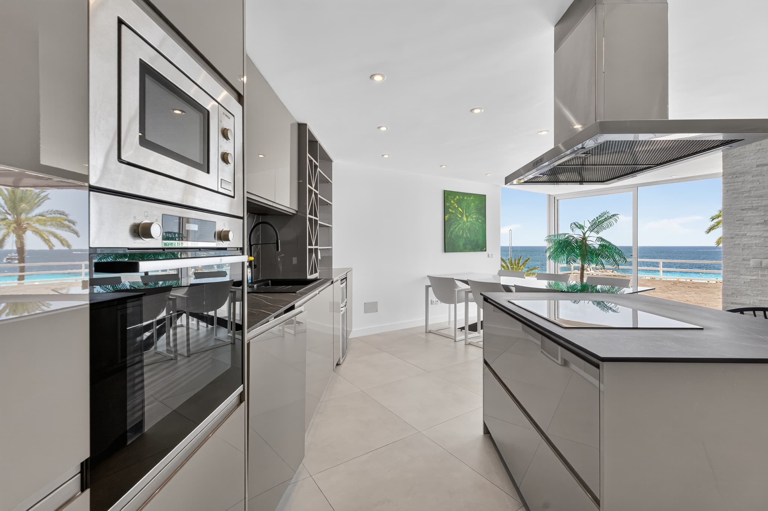 Strandapartment mit Panorama-Meerblick, 4